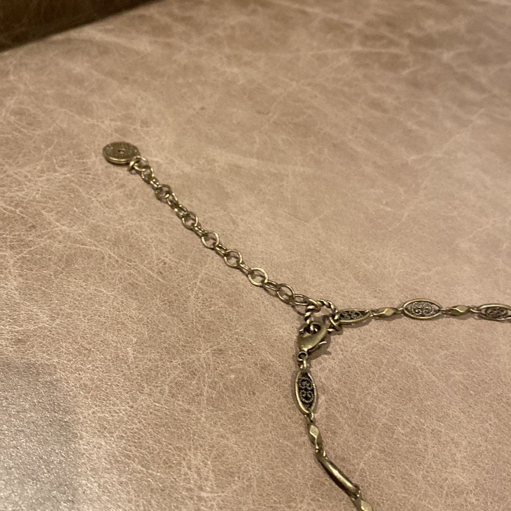 Necklace - Picture 3 of 7